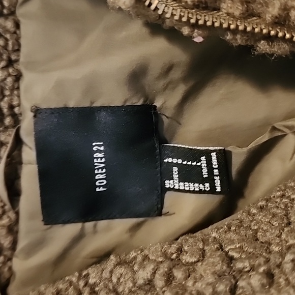 Forever 21 Green Sherpa Cropped Zipper Jacket - Picture 3 of 4